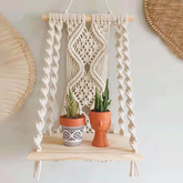 Étagère en macramé de style bohème